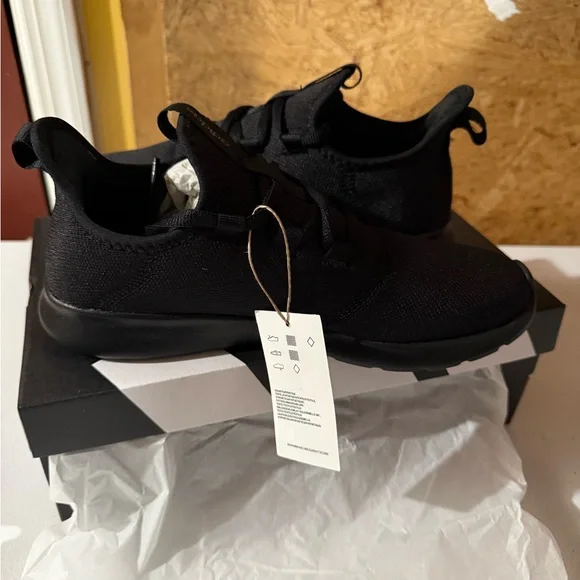 Adidas Womens CLOUDFOAM Sneakers - Picture 6 of 8